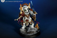 Sons-of-the-Phoenix-Chapter-Master-Warhammer-40k-miniature-1