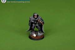Warhammer-40k-Roboute-Imperial-Guard-miniature-1