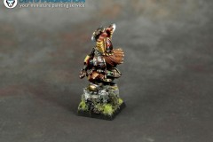 Warhammer-Dwarf-Lord-miniature-1